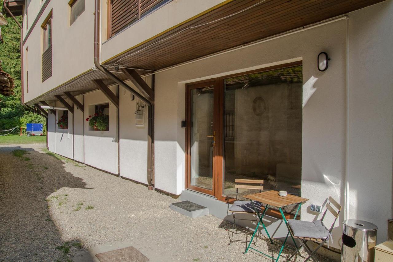 Hat Old Town Designer Apartments Brasov Luaran gambar