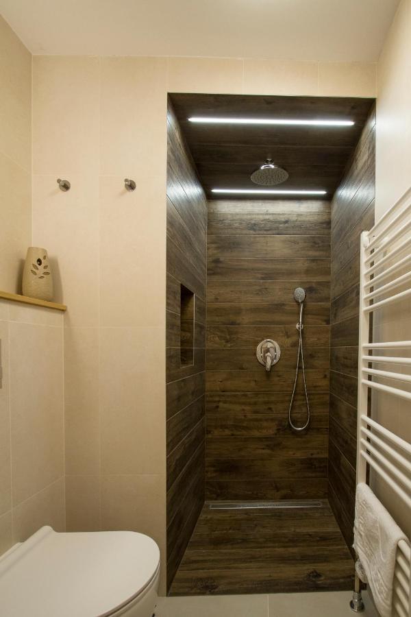 Hat Old Town Designer Apartments Brasov Luaran gambar